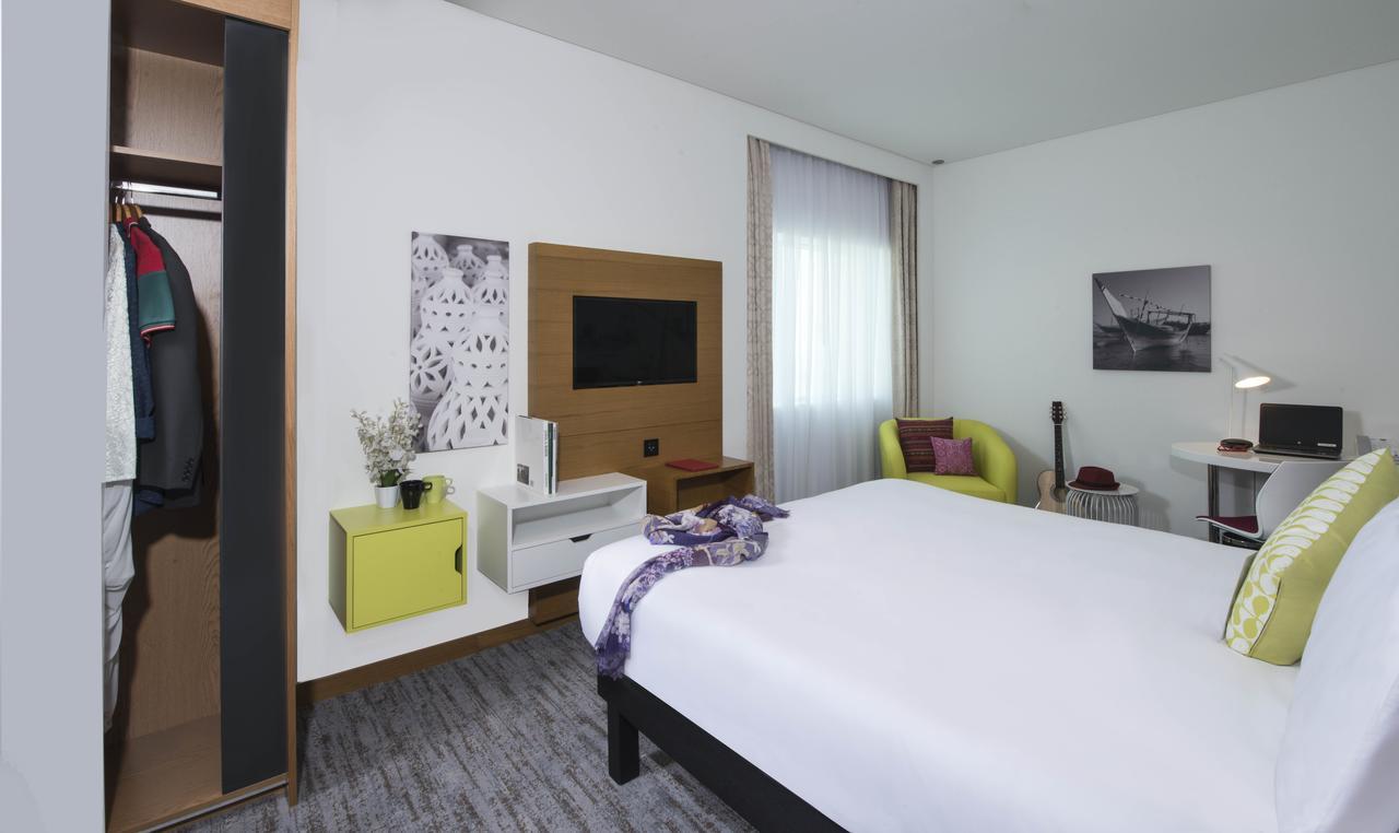 Ibis Styles Manama Diplomatic Area Hotell Exteriör bild