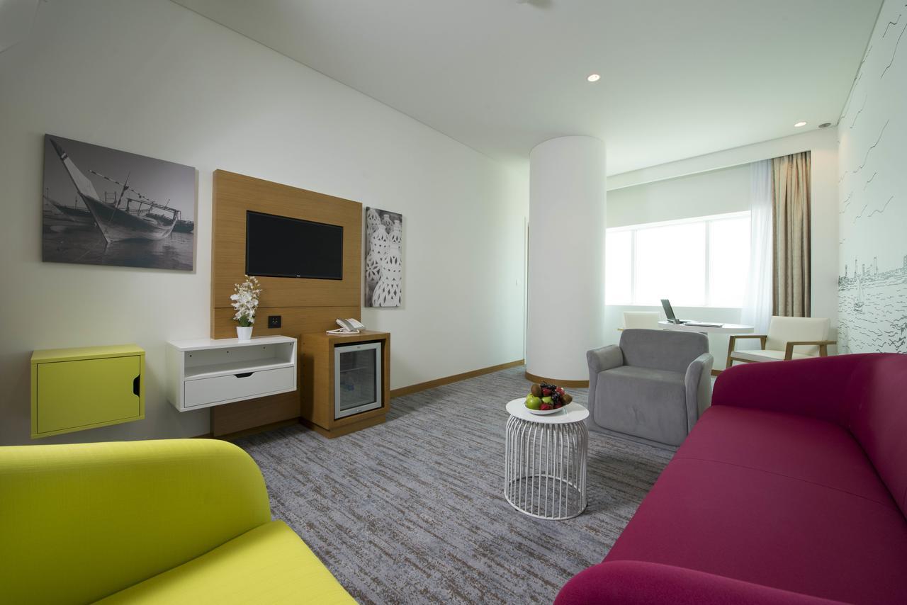 Ibis Styles Manama Diplomatic Area Hotell Exteriör bild